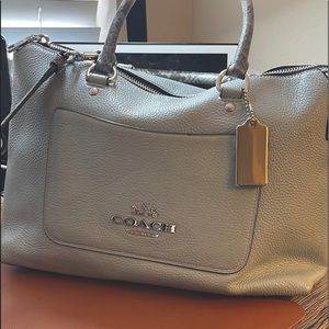 Beautiful Blue Coach pebbled leather satchel.